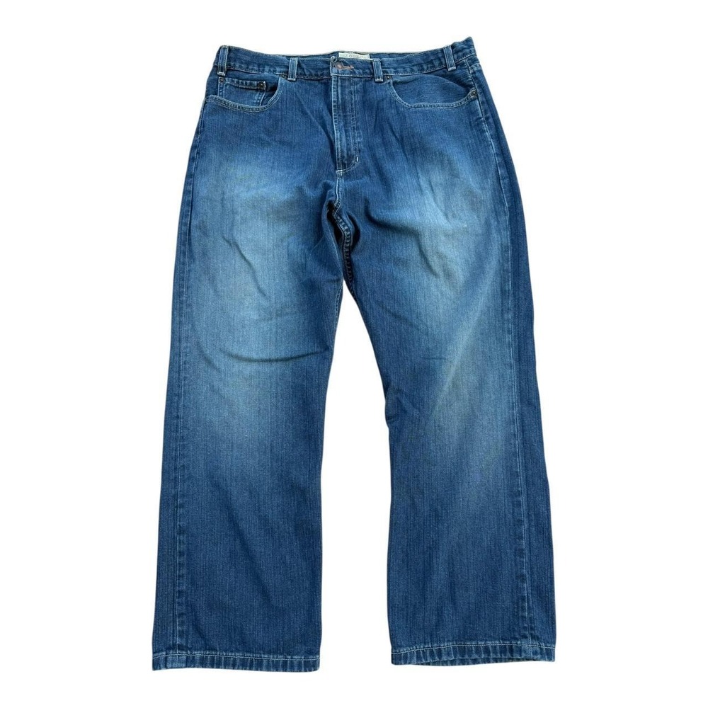 Classic Old Navy blue denim jeans with a straight leg fit Men's size 38